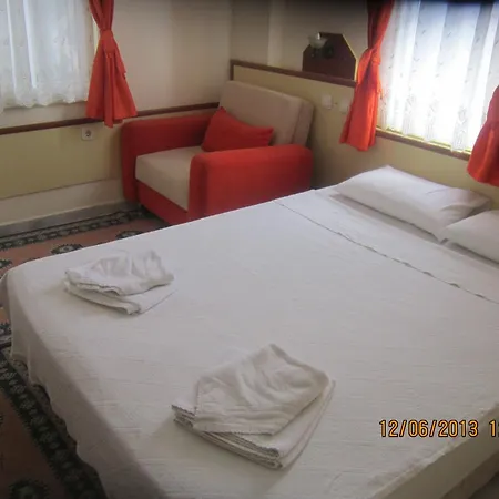 Red Rose 3* オルデニズ