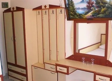 Red Rose 3* オルデニズ