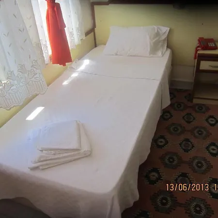 Red Rose Otel
