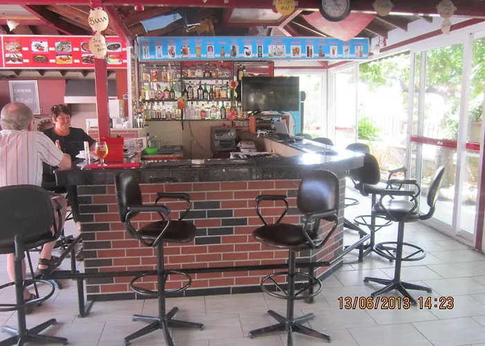 Red Rose Hotell Öludeniz